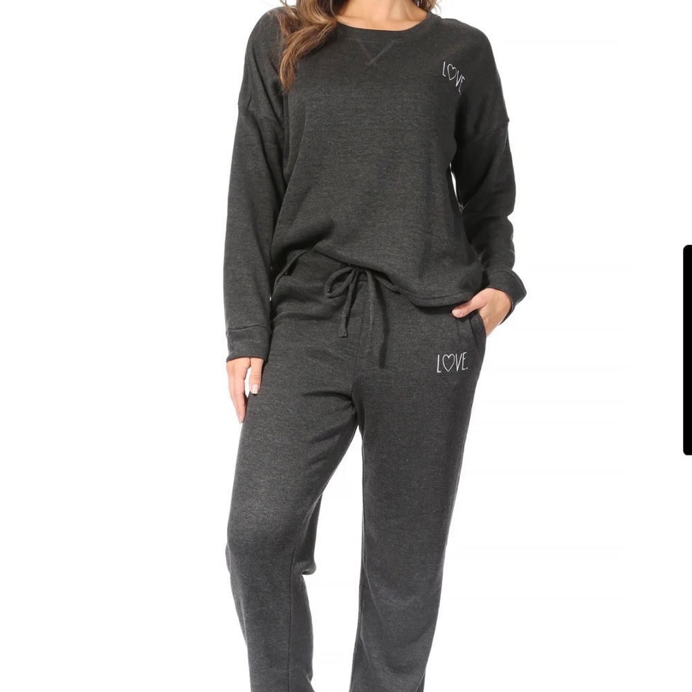 Rae Dunn women pullover‎ and pants Lounge set size XS